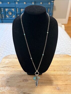 Vintage Lucky Brand Silver Tone Turquoise Blue Charm Feather Pendant Necklace